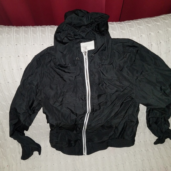 Zine Clothing Jackets & Blazers - Zine size Large windbreaker
